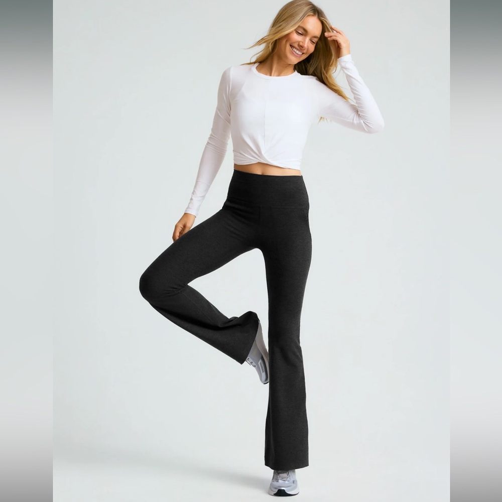NWT Beyond Yoga Flare Pants